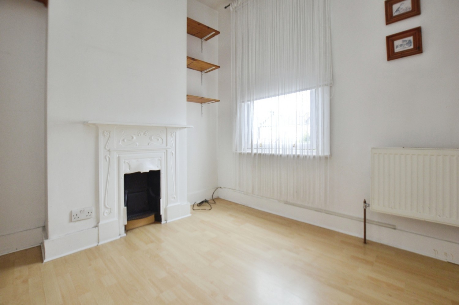 3 bedroom House for sale in Brampton Road, London