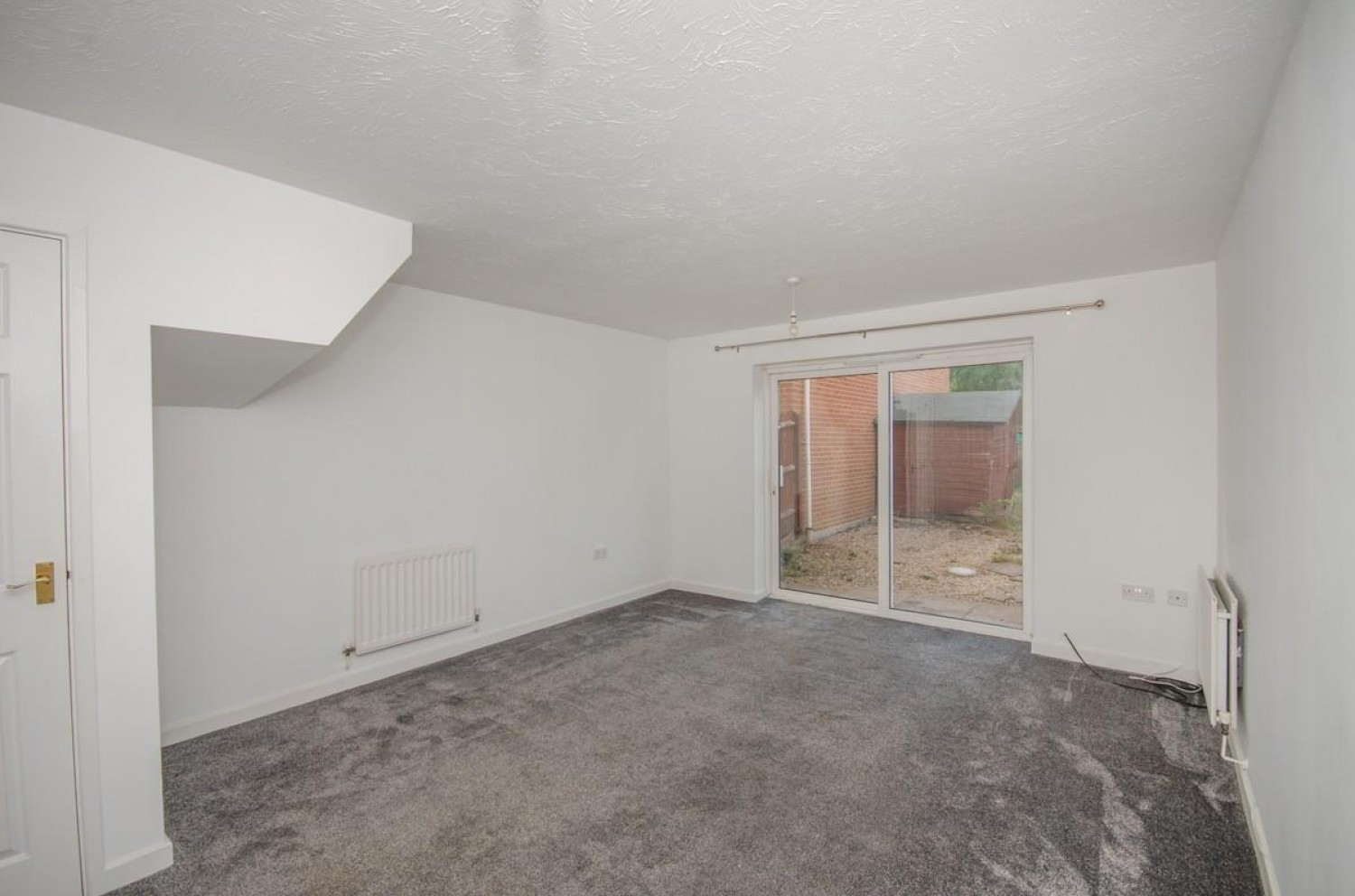 2 bedroom House for sale in Hill Close, Emersons Green, Bristol, BS16 7HH