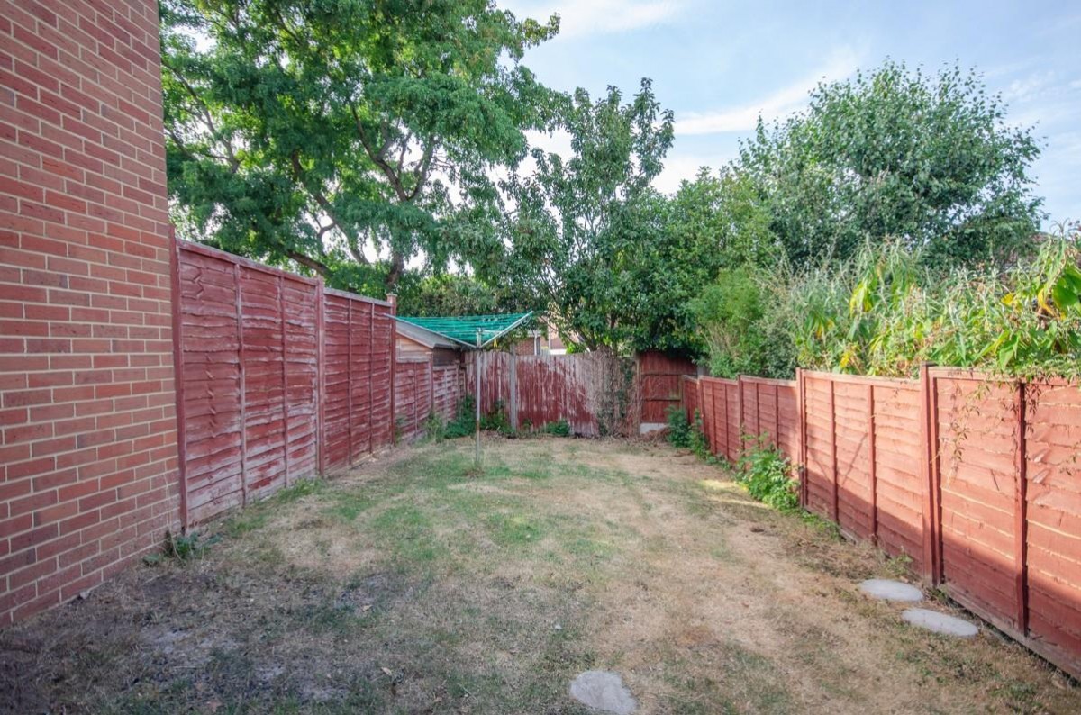 Hill Close, Emersons Green, Bristol, BS16 7HH