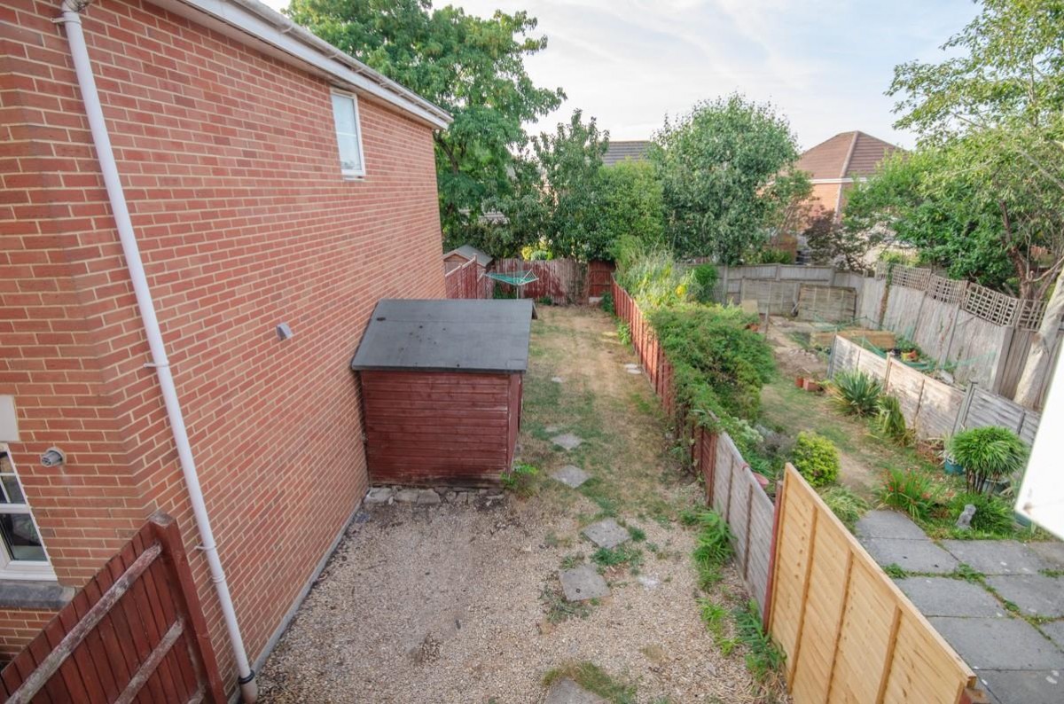 Hill Close, Emersons Green, Bristol, BS16 7HH