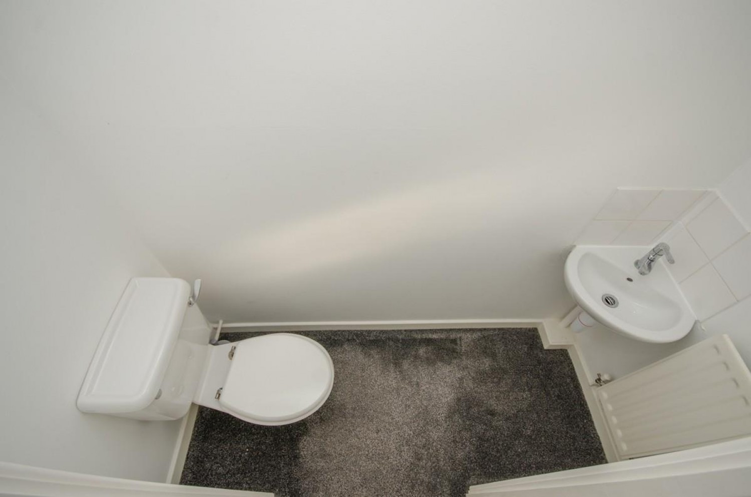 2 bedroom House for sale in Hill Close, Emersons Green, Bristol, BS16 7HH