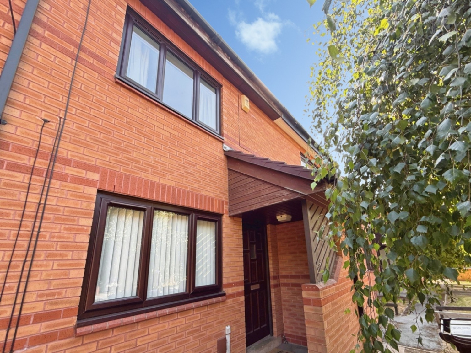 2 bedroom House to let in Sicey Avenue, Sheffield, S5 6NN