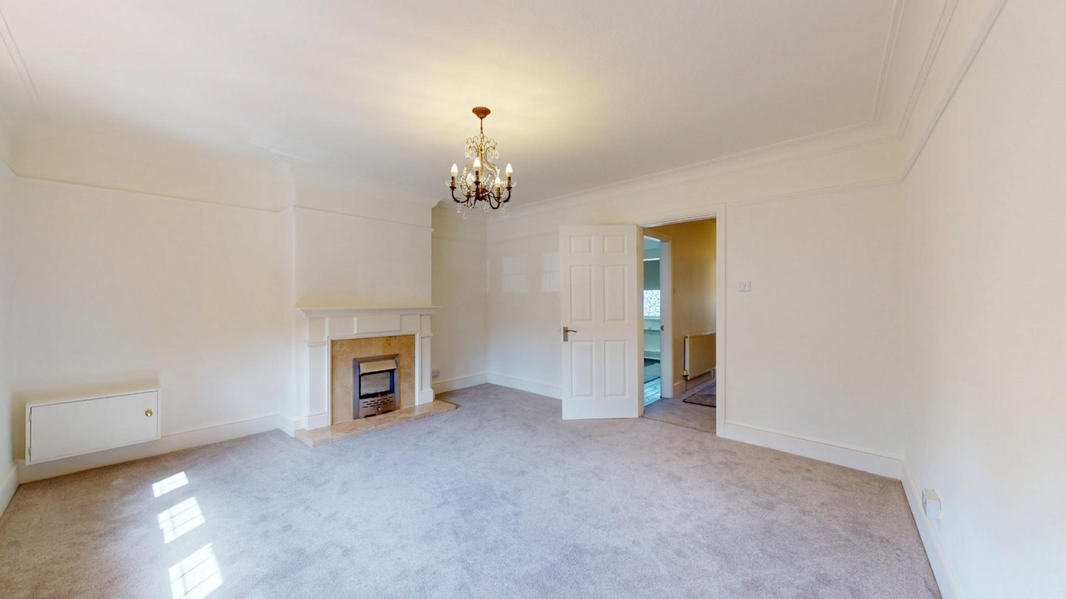 2 bedroom Flat to let in Bridge Street, Otley, LS21 1BQ