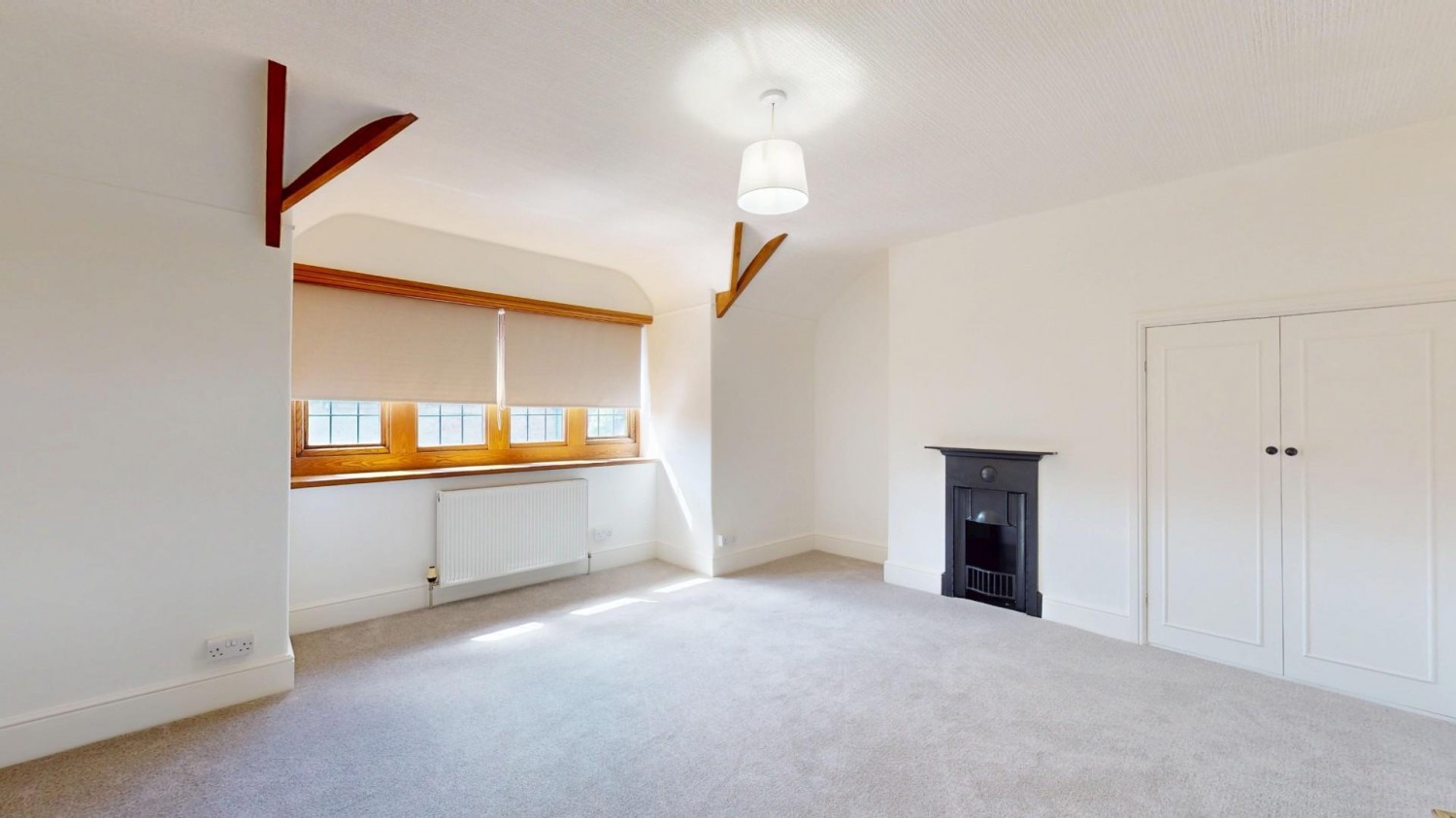 2 bedroom Flat to let in Bridge Street, Otley, LS21 1BQ