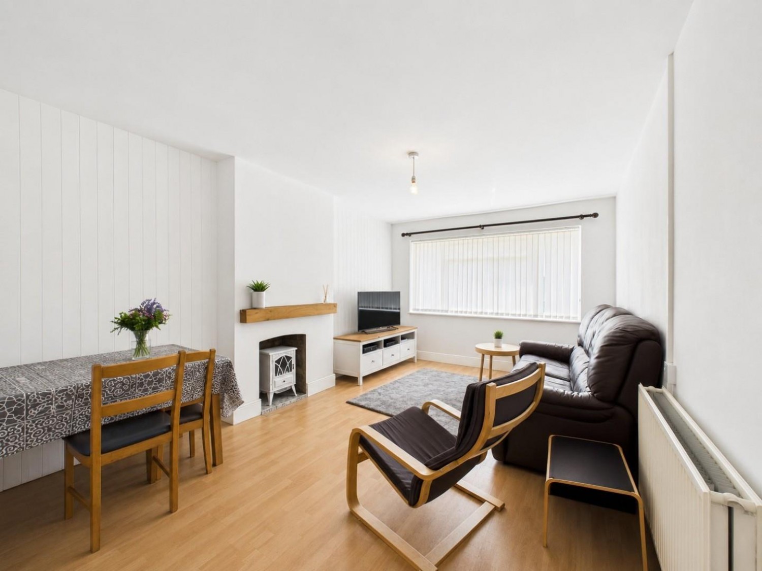 2 bedroom Flat for sale in Quarry Road, Alveston, Bristol
