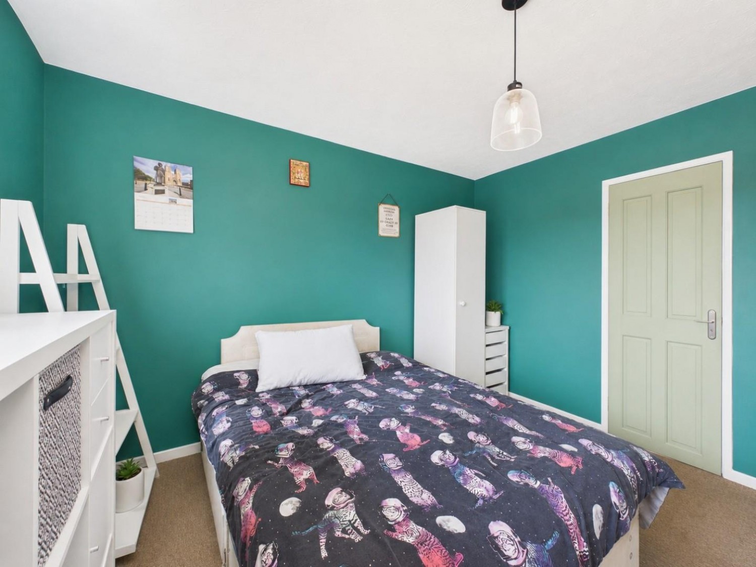 2 bedroom Flat for sale in Quarry Road, Alveston, Bristol