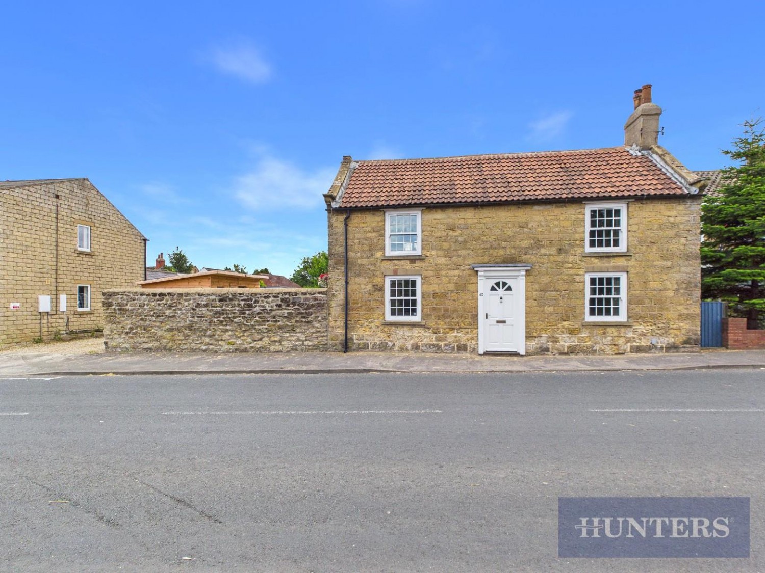 2 bedroom House for sale in Main Street, Cayton, Scarborough