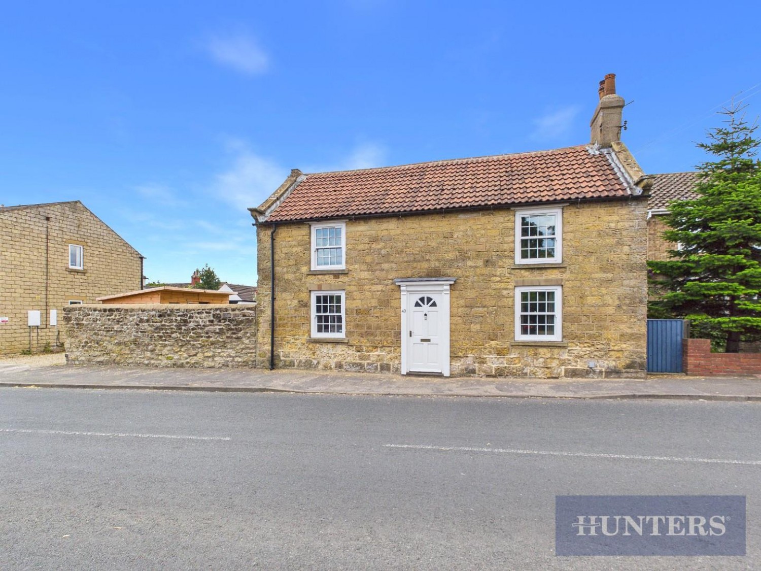 2 bedroom House for sale in Main Street, Cayton, Scarborough