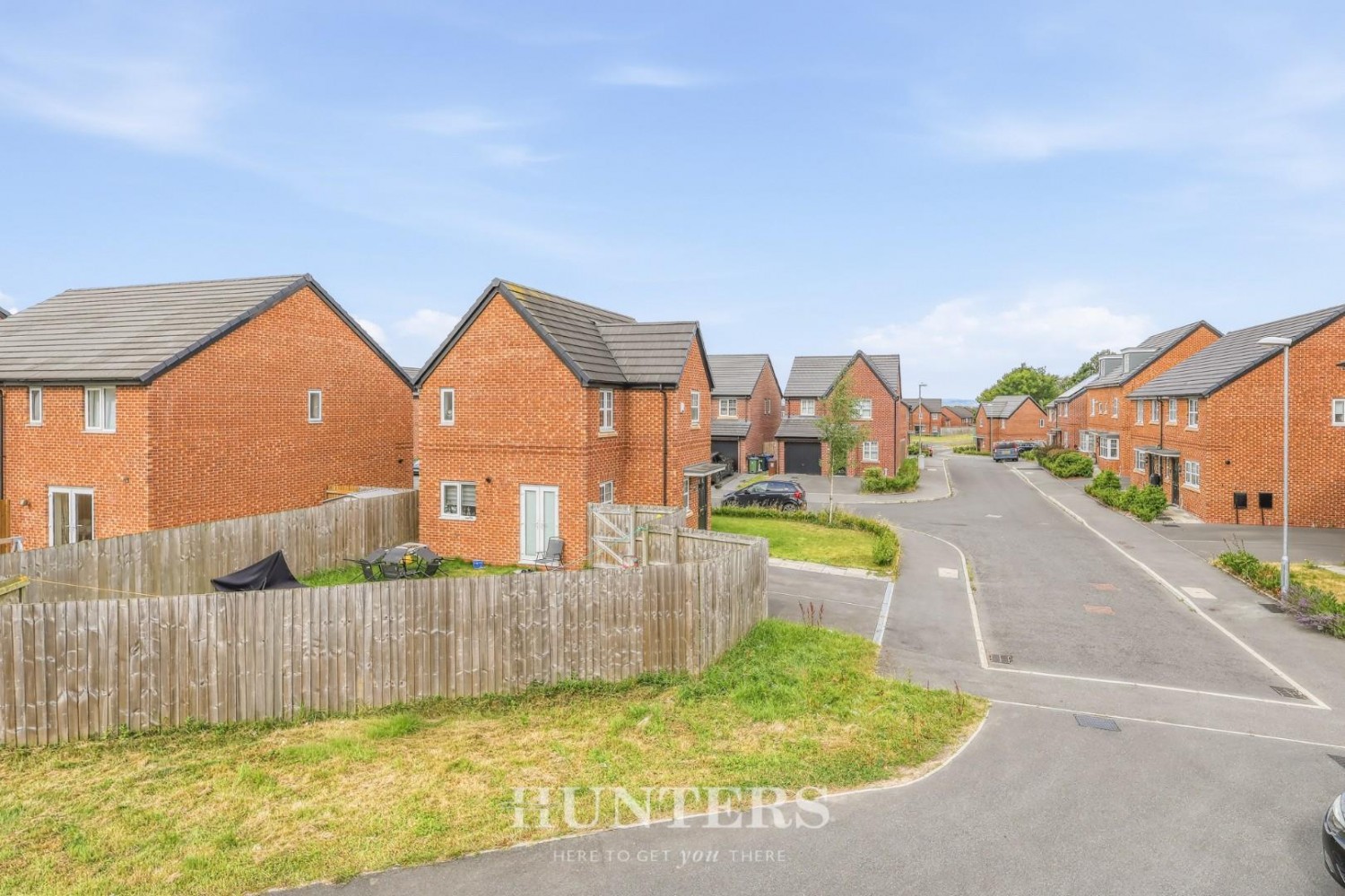 2 bedroom House for sale in Fusilier Close, Middleton M24