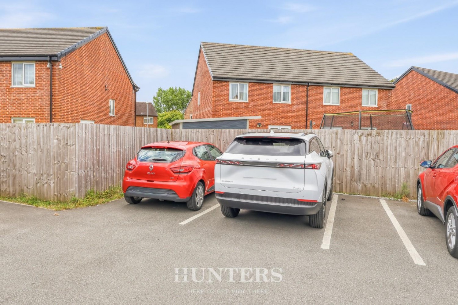 2 bedroom House for sale in Fusilier Close, Middleton M24
