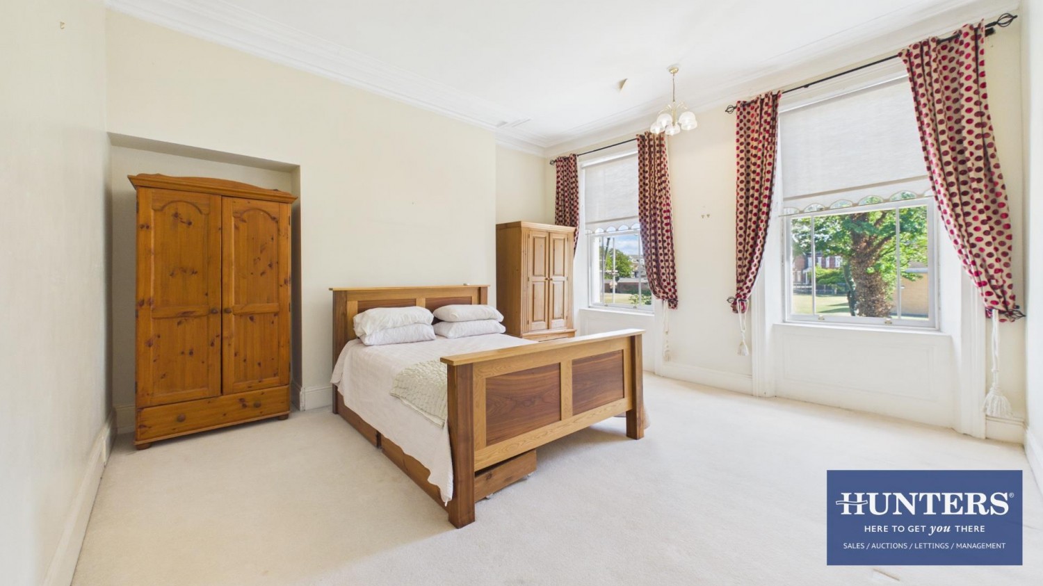 6 bedroom House for sale in Thornhill Terrace, Thornhill, Sunderland