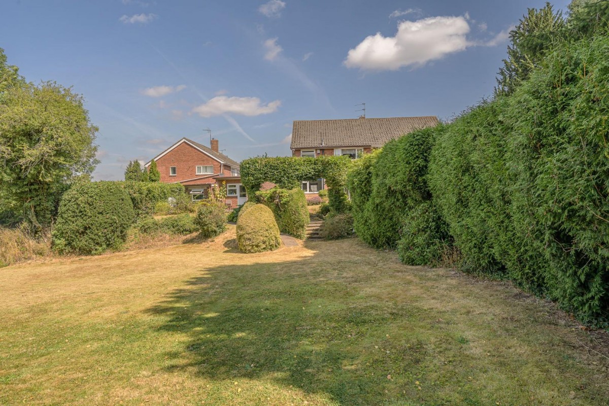 Greenfield View, Brownswall Estate