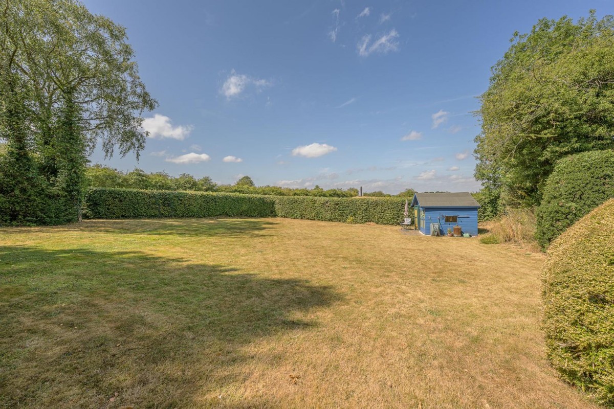 Greenfield View, Brownswall Estate