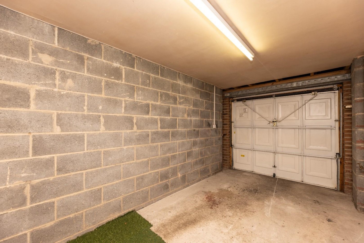 3 bedroom House for sale in Willowbridge Close, Castleford