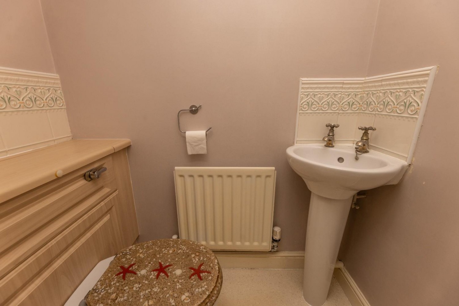 3 bedroom House for sale in Willowbridge Close, Castleford