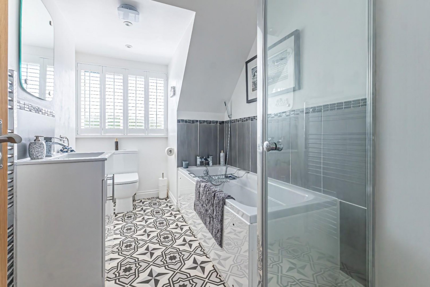 2 bedroom House for sale in Soulbury Road, Burcott, Leighton Buzzard