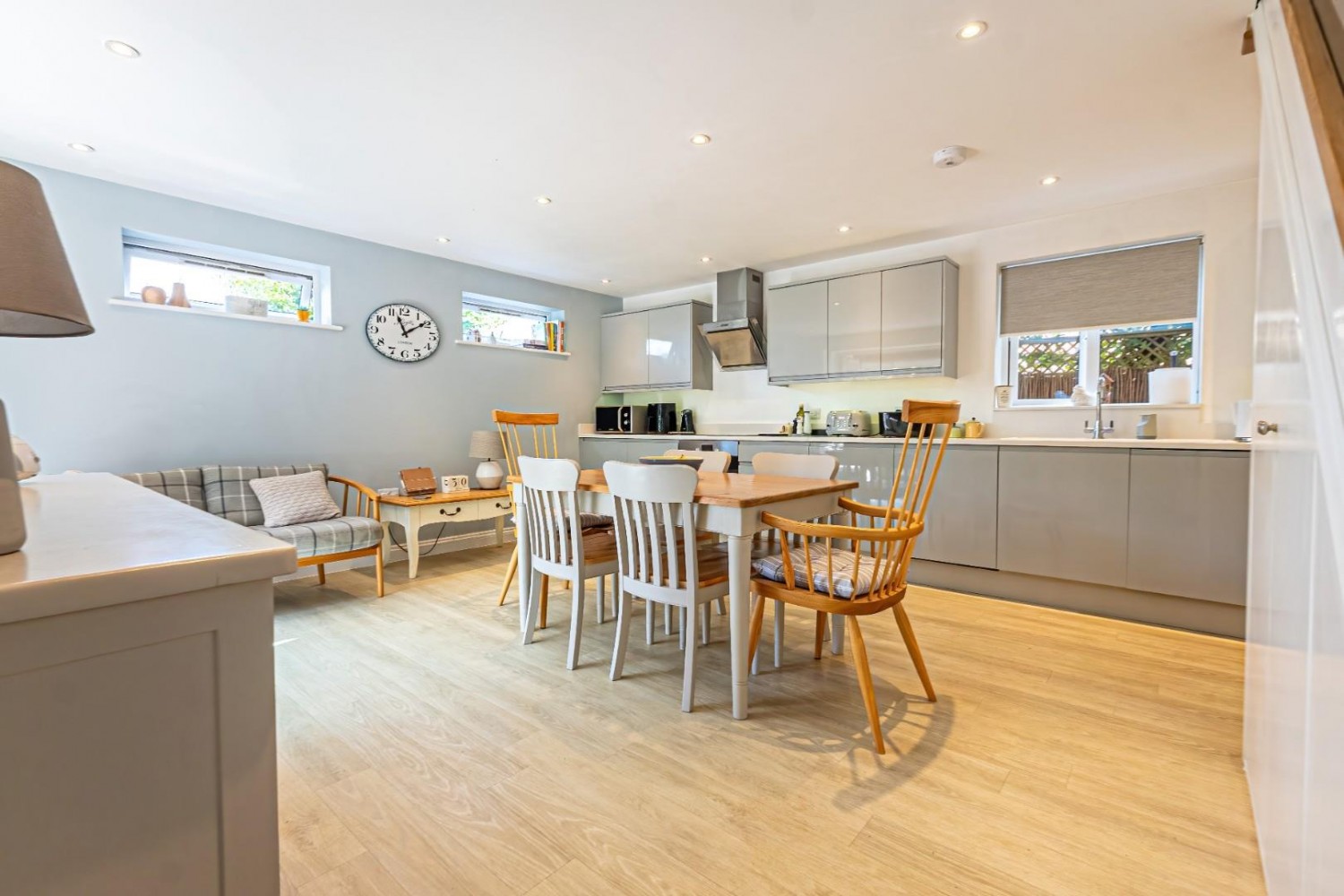 2 bedroom House for sale in Soulbury Road, Burcott, Leighton Buzzard