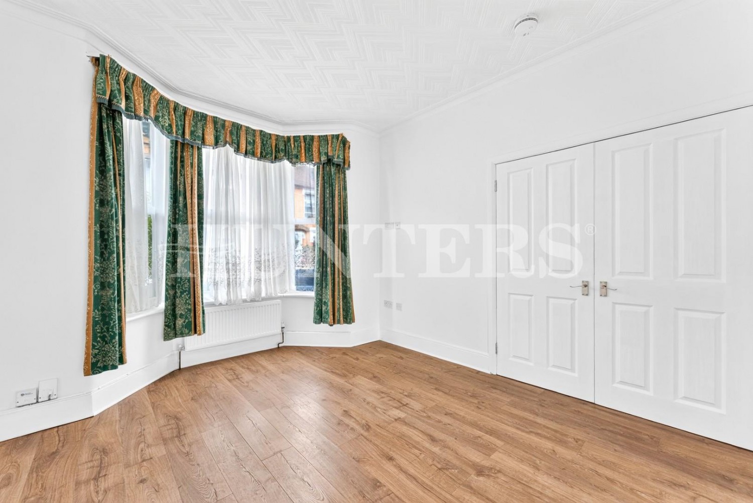 4 bedroom House for sale in St. Margarets Road, London, N17