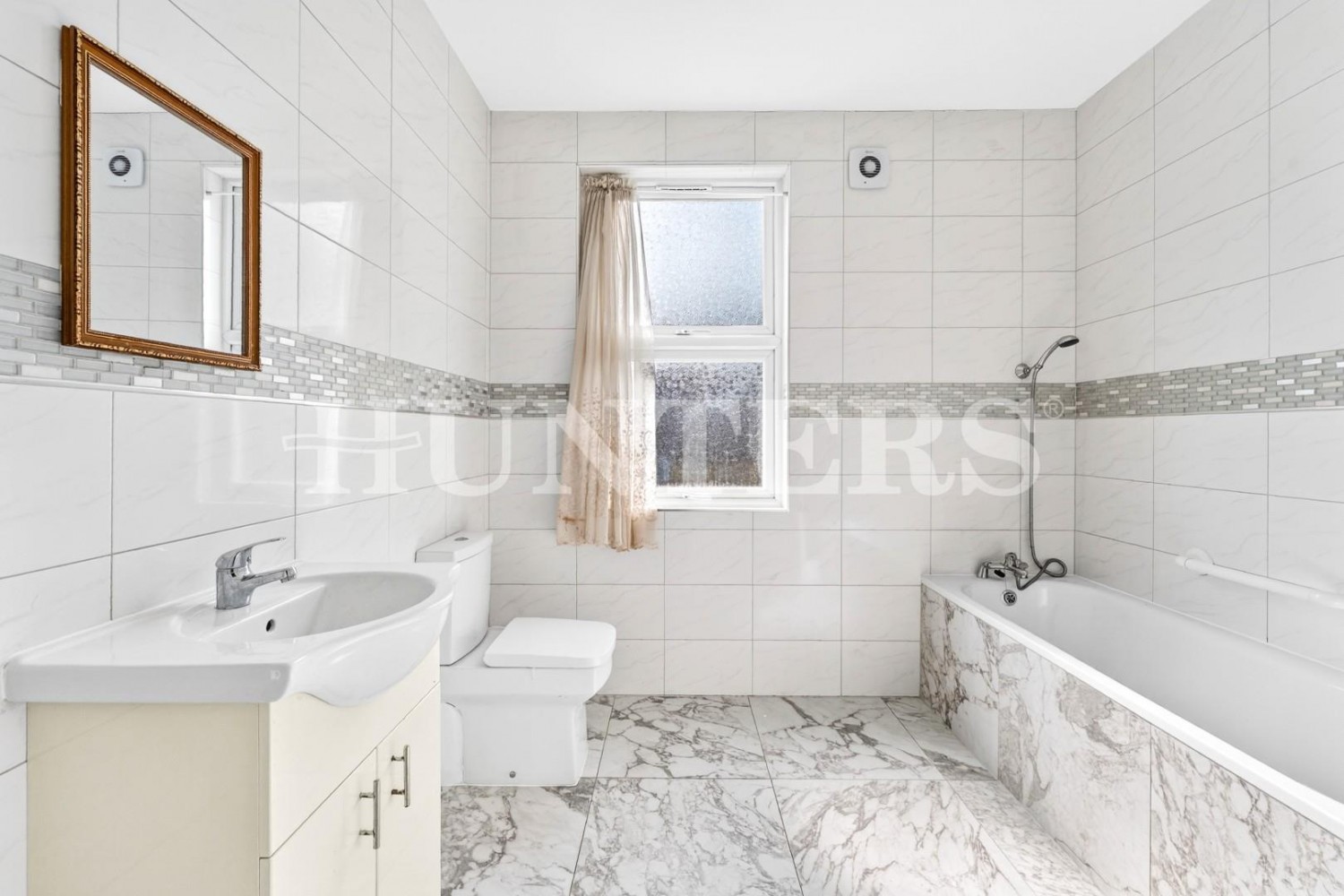 4 bedroom House for sale in St. Margarets Road, London, N17