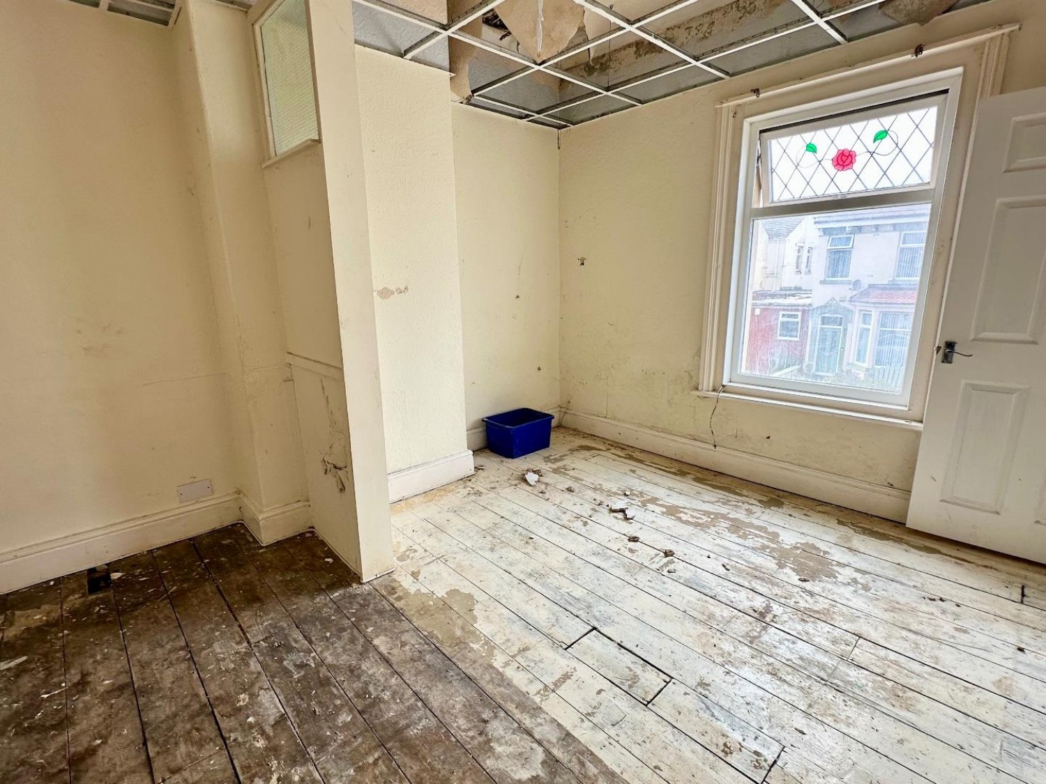 4 bedroom House for sale in Warbreck Drive, Blackpool