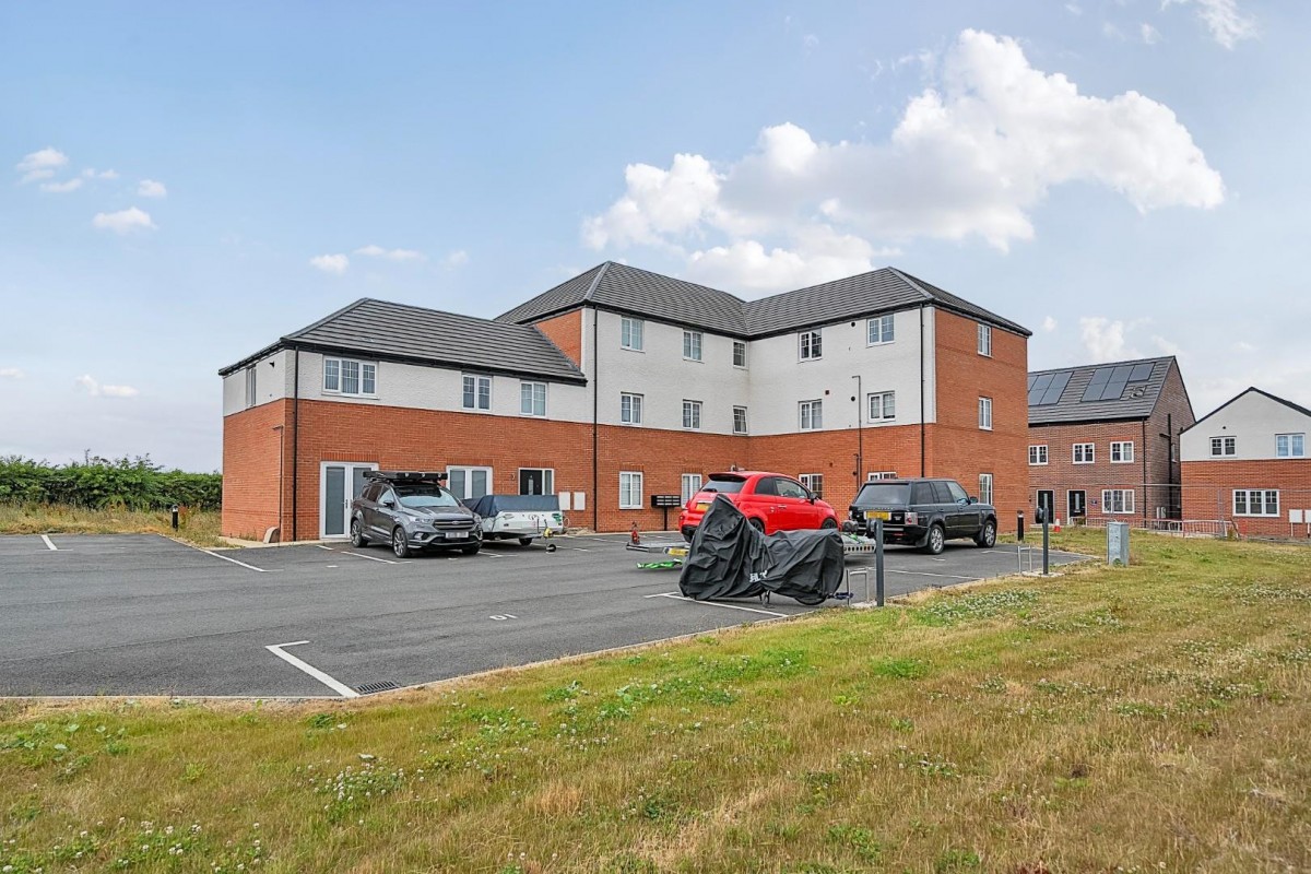 Hyson House, Feld Lane, Holmewood, Chesterfield, S42 5XJ