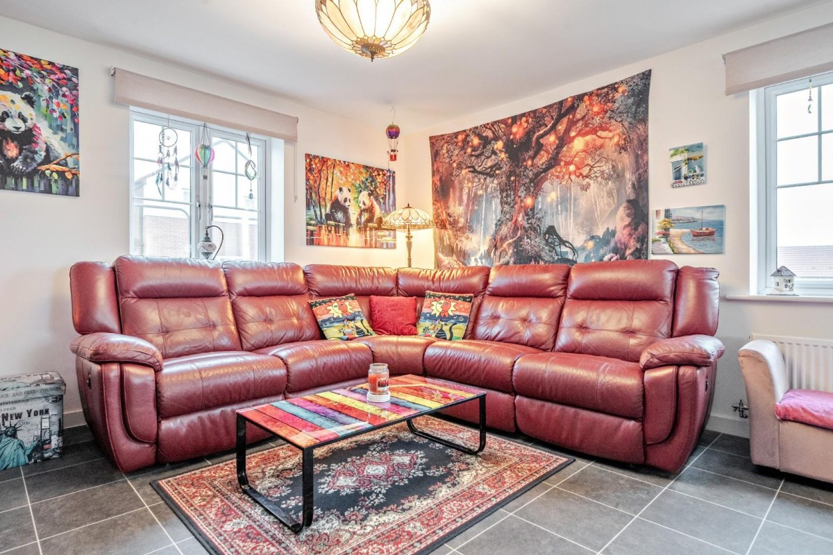 Hyson House, Feld Lane, Holmewood, Chesterfield, S42 5XJ