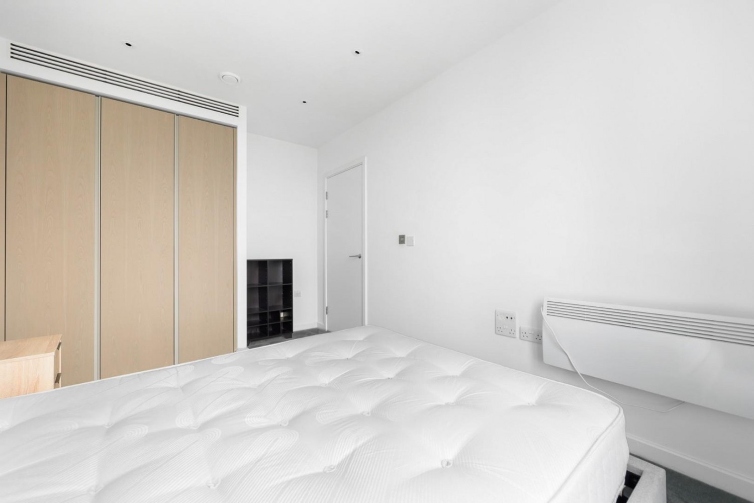 1 bedroom Flat to let in City Road, London, EC1V