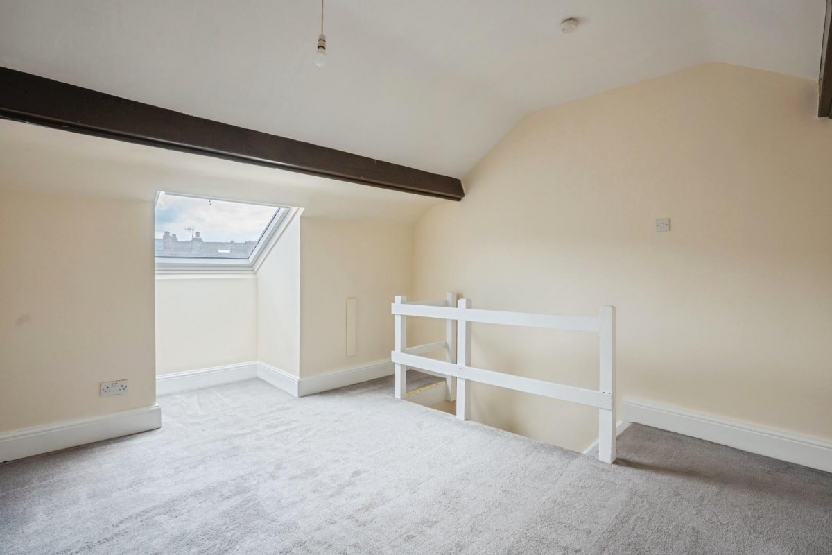 Hawthorn Road, Hillsborough, S6