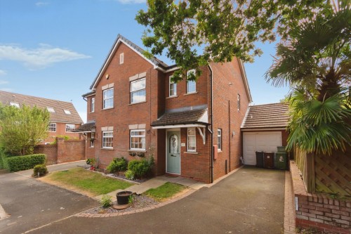 St. Francis Avenue, Solihull