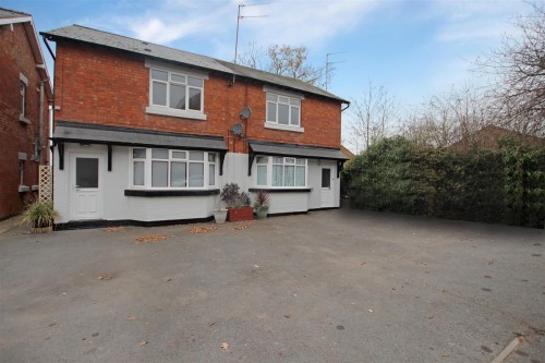 Evesham Road, Redditch B97