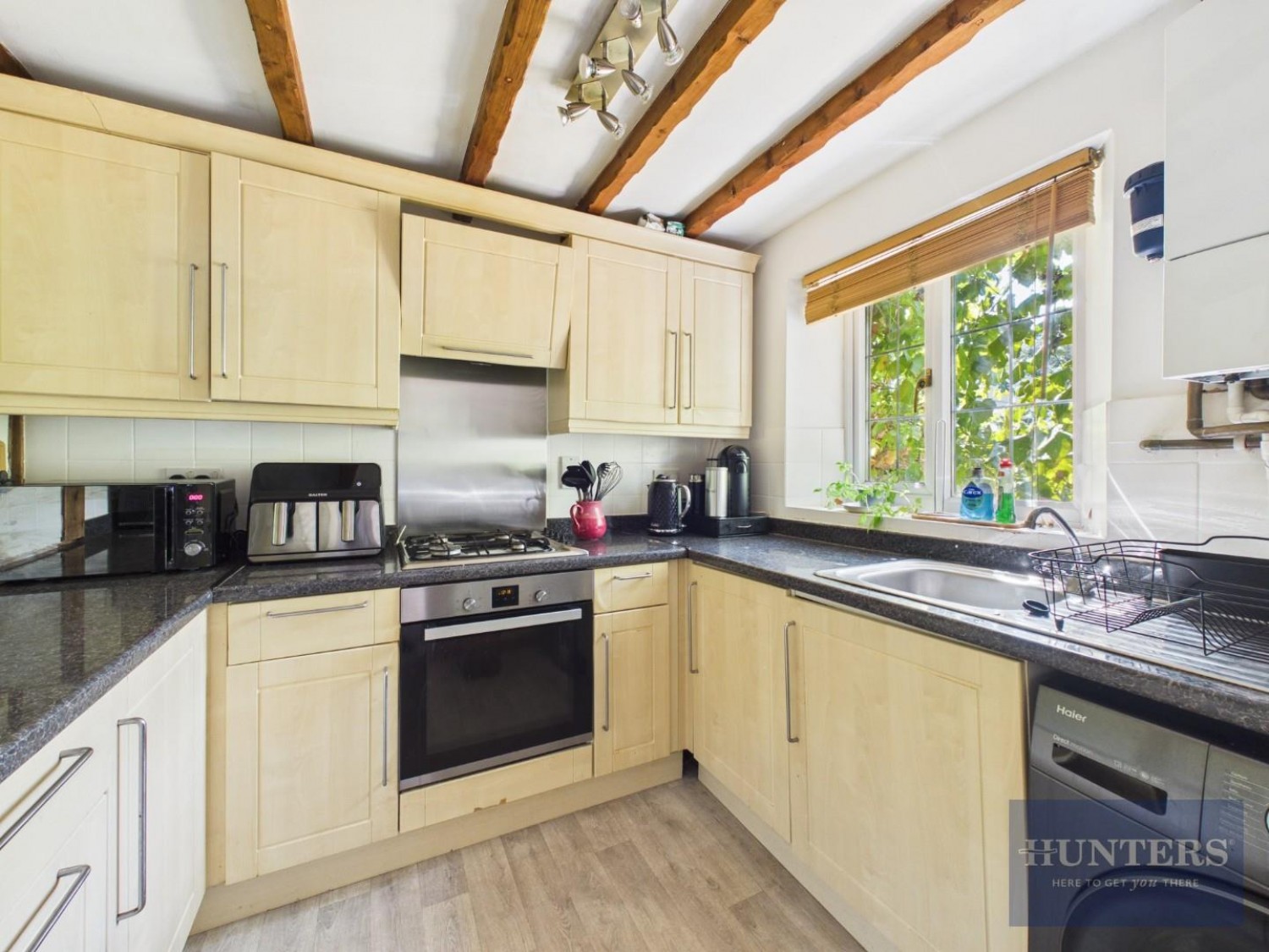 3 bedroom House to let in Rolleston Way, Hatherley, Cheltenham