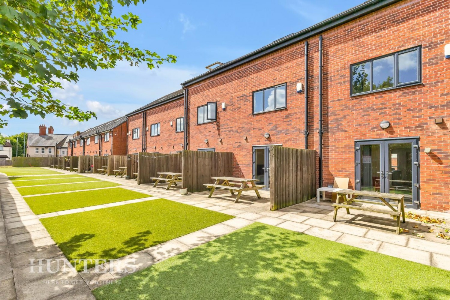 4 bedroom House to let in Lower Broughton Road, Salford, Manchester