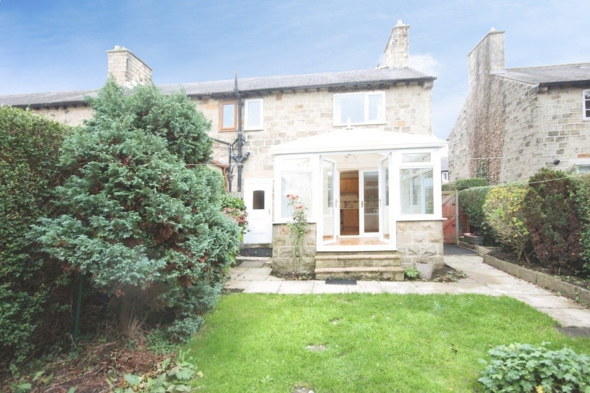 Manor Crescent, Pool In Wharfedale