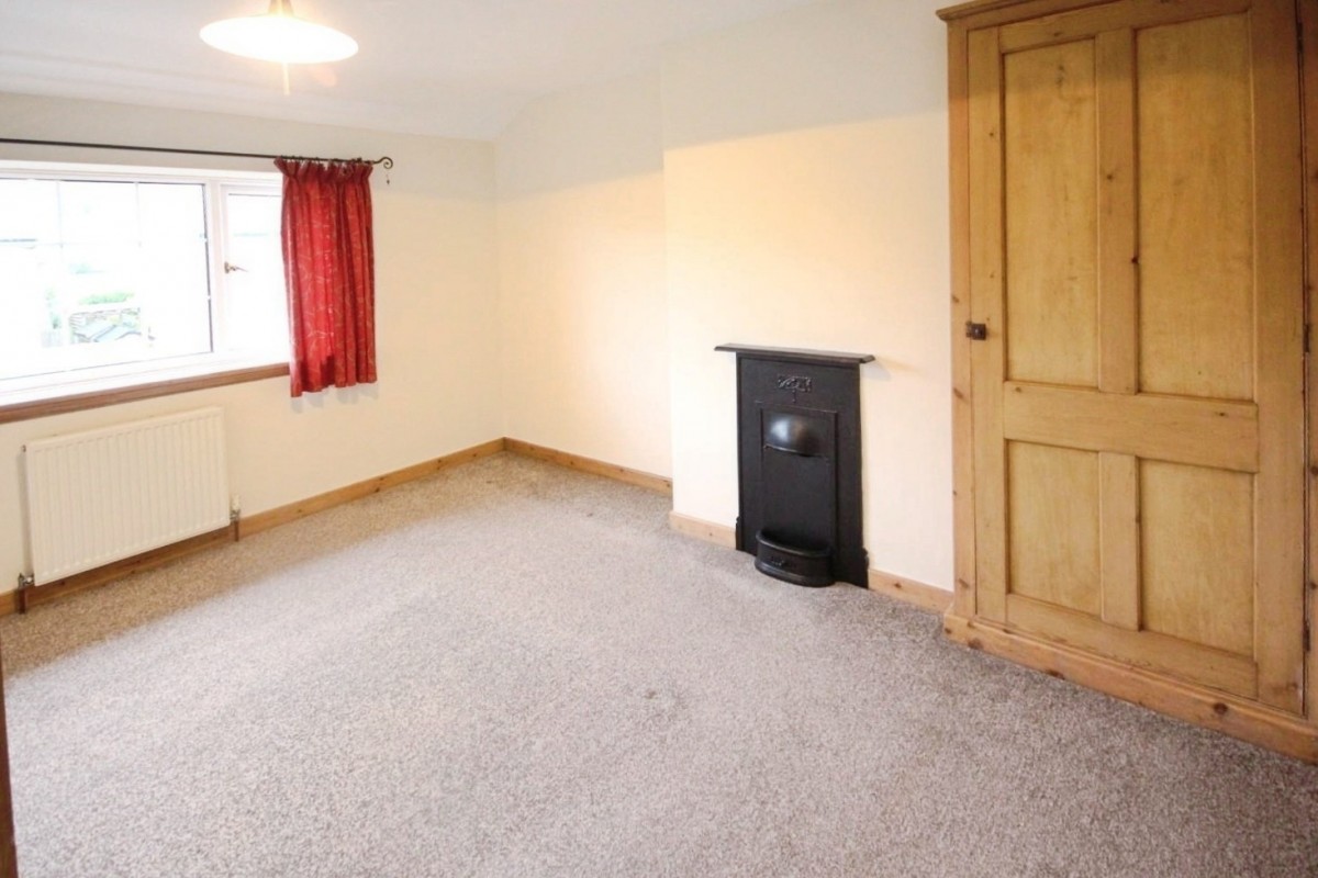 Manor Crescent, Pool In Wharfedale