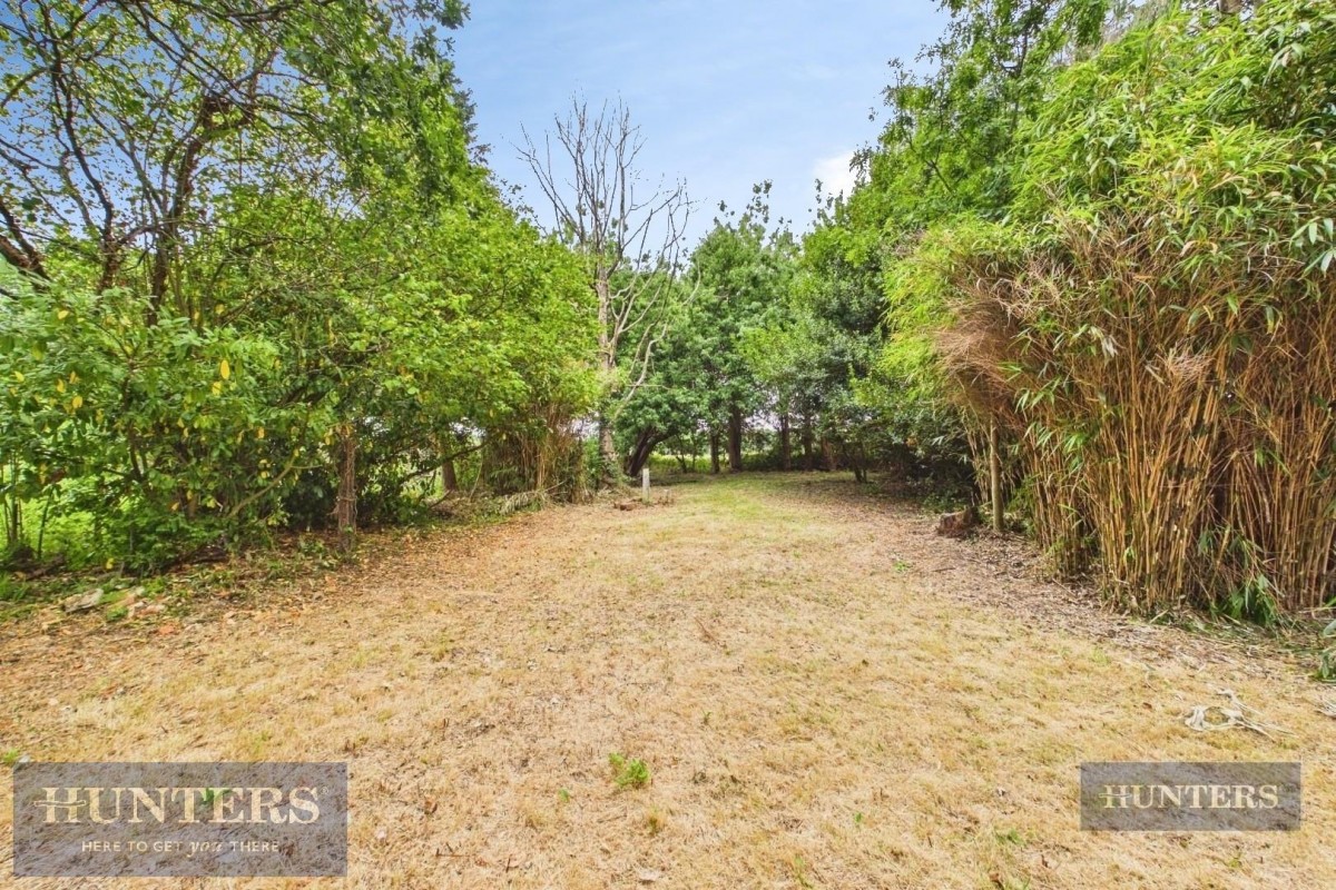 Margards Lane, Verwood