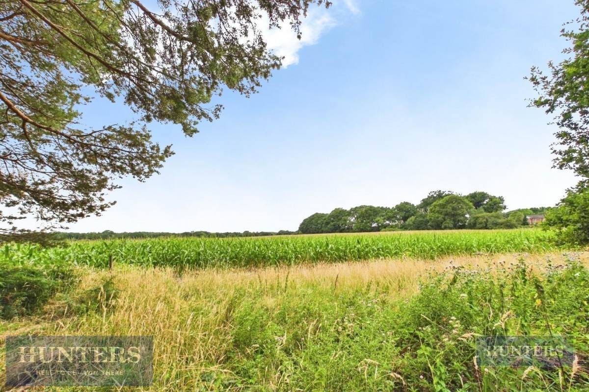Margards Lane, Verwood