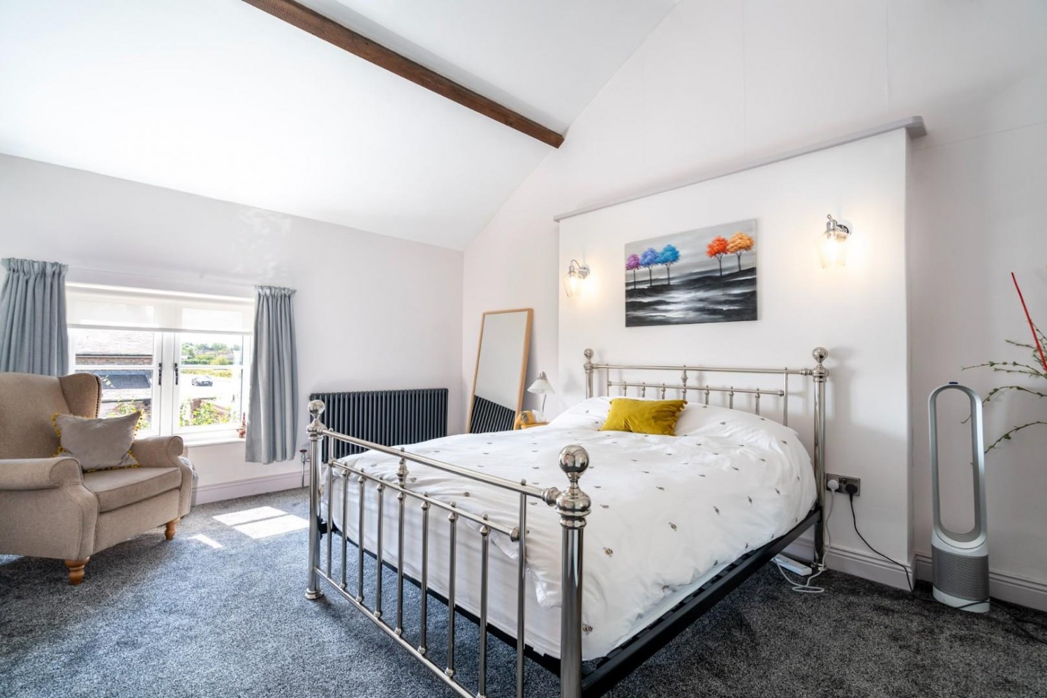 4 bedroom House for sale in Malton Road, York
