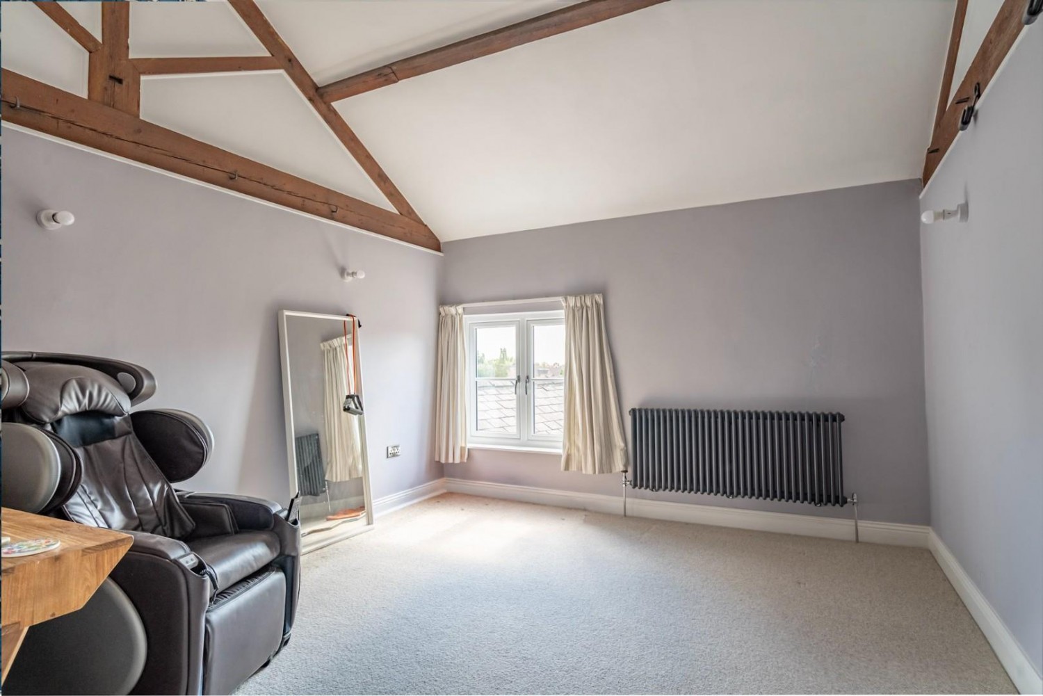4 bedroom House for sale in Malton Road, York