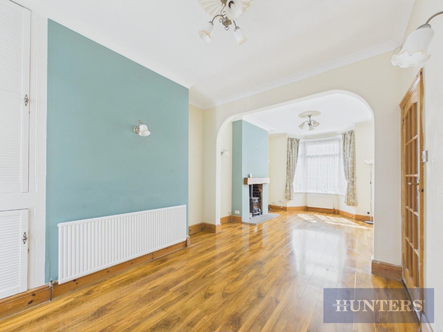 2 bedroom House for sale in Spring Bank, Scarborough