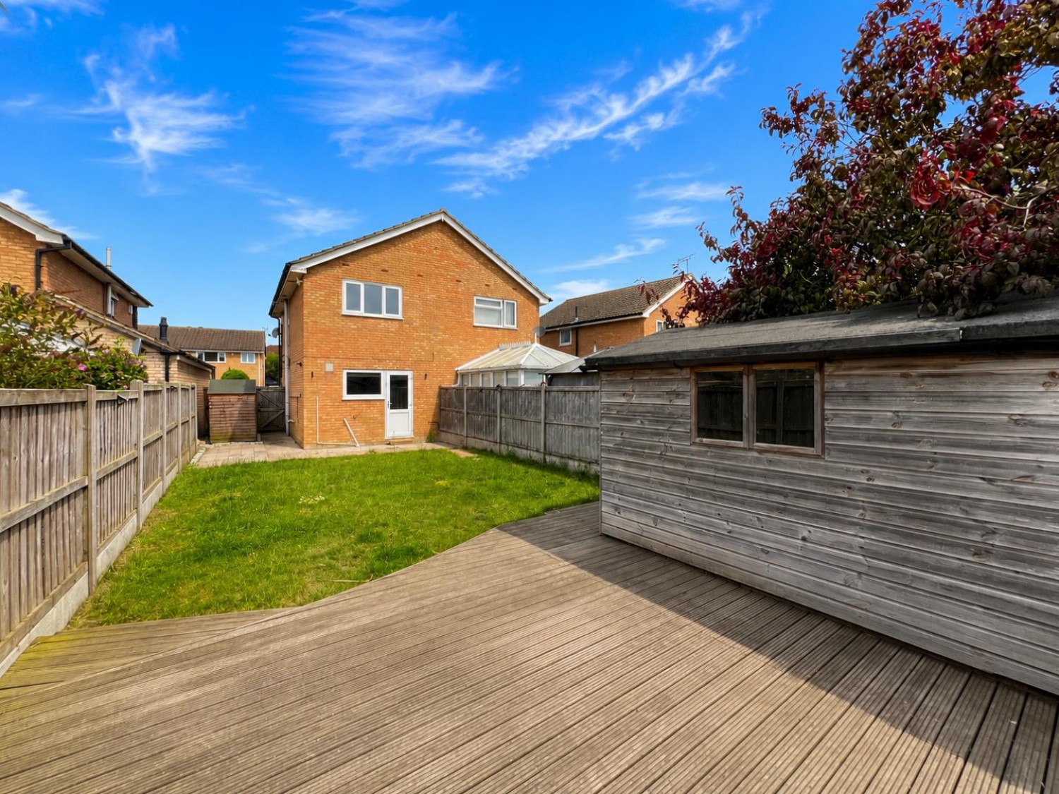 2 bedroom House for sale in Holdenhurst, Ashford