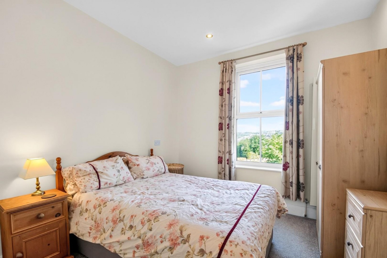 2 bedroom Flat for sale in Hollins Hall, Killinghall, Harrogate