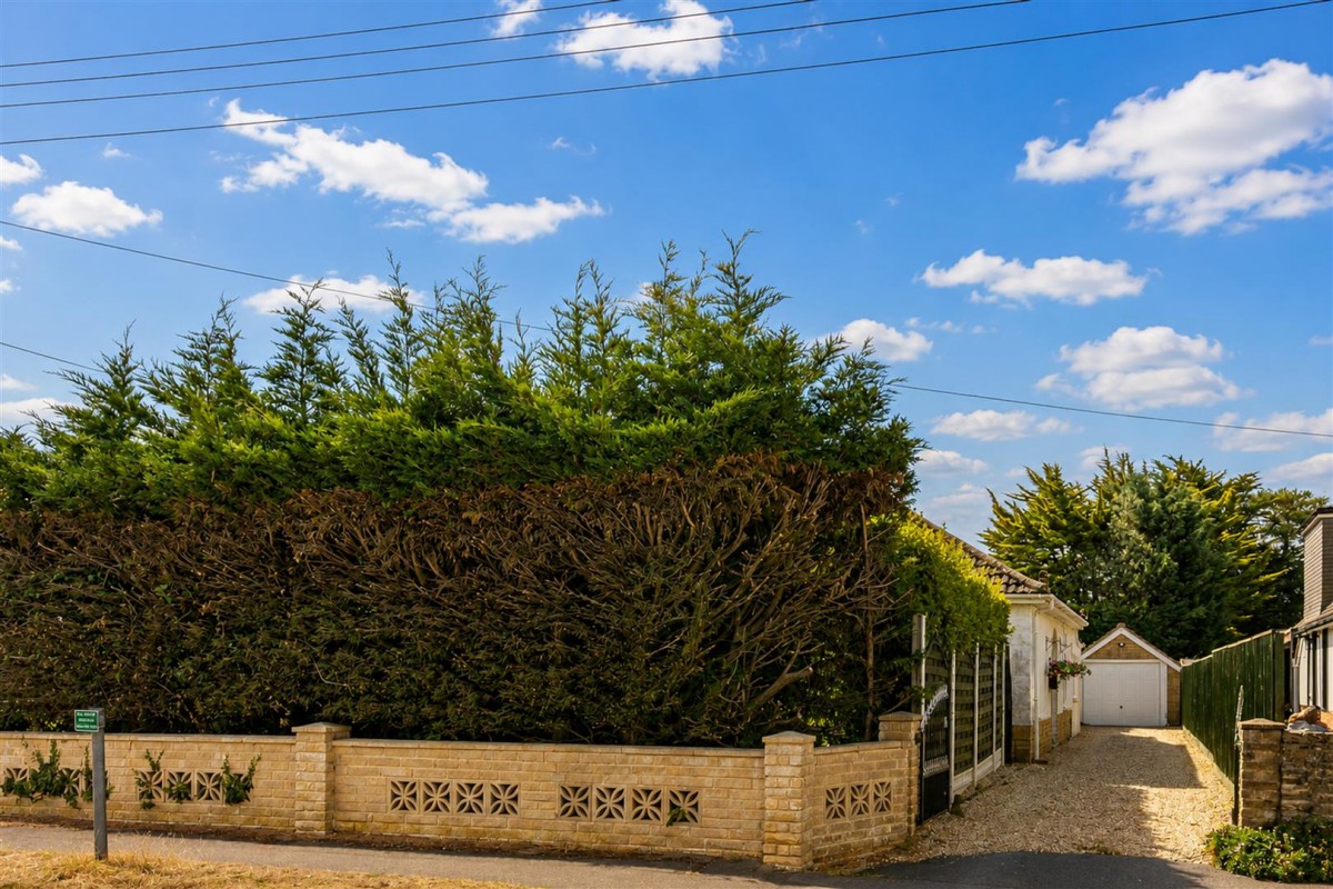 Avenue Road, Walkford, Christchurch