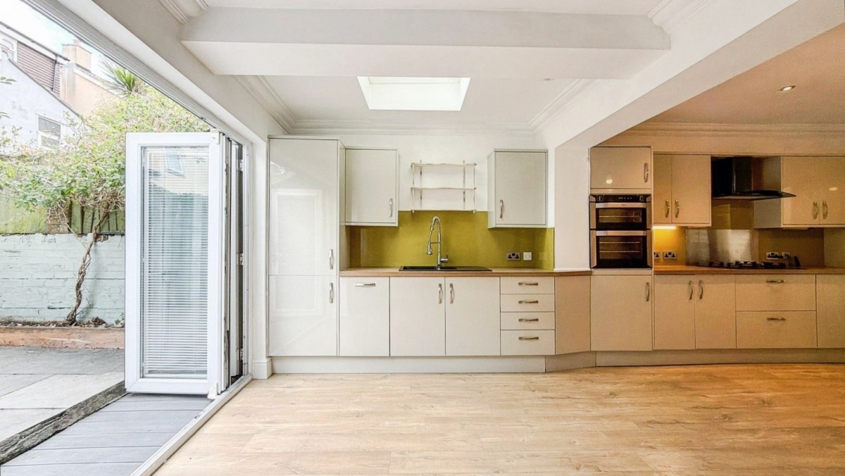 Exmoor Street, Southville, BS3 1HD