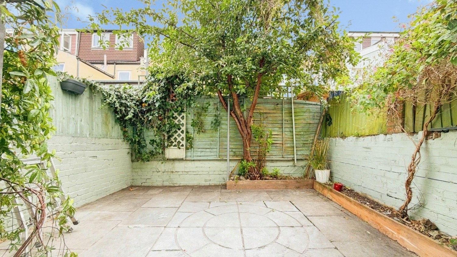 4 bedroom House for sale in Exmoor Street, Southville, BS3 1HD