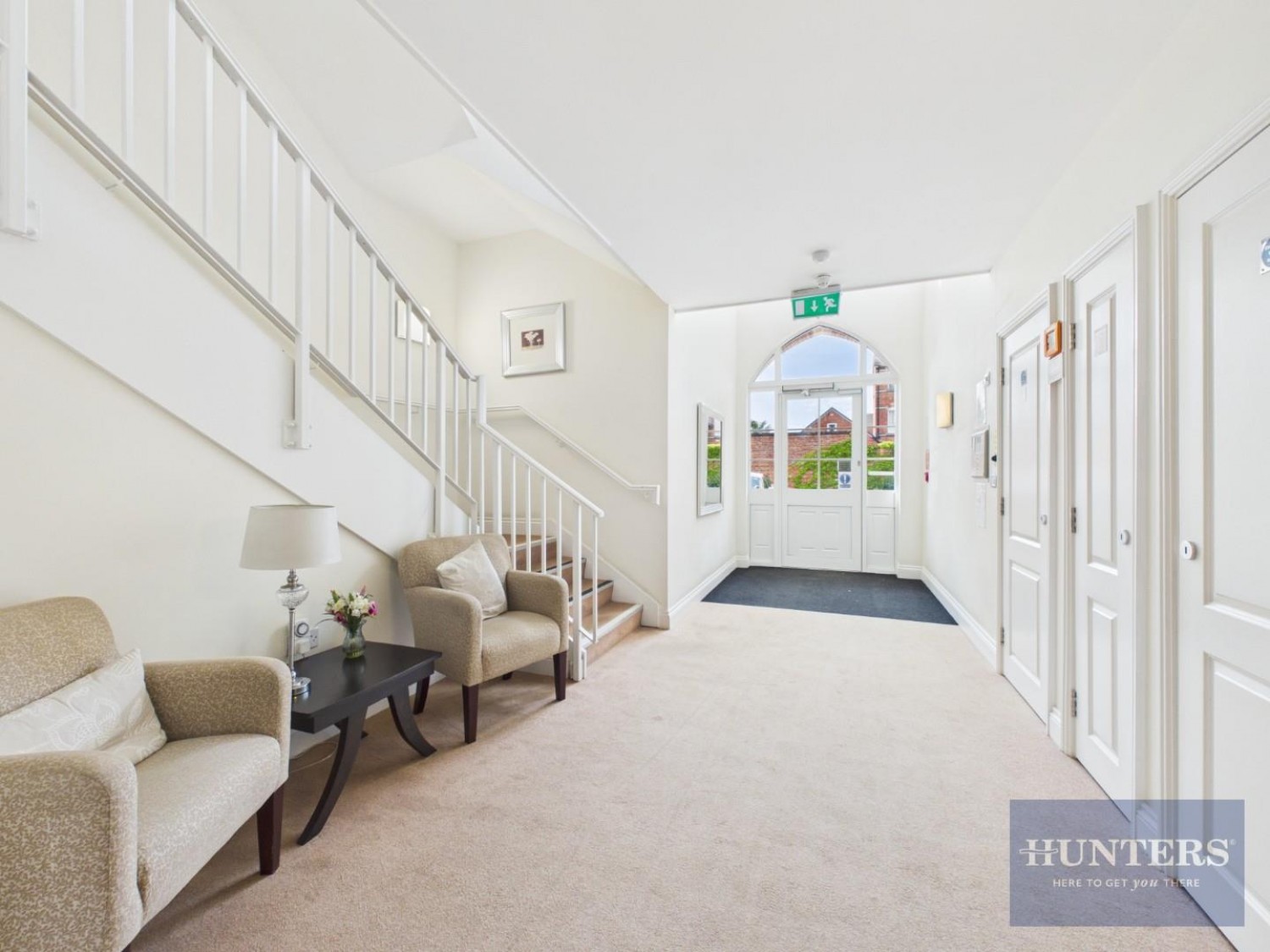 2 bedroom Flat for sale in Cedar Court, Humphris Place, Cheltenham