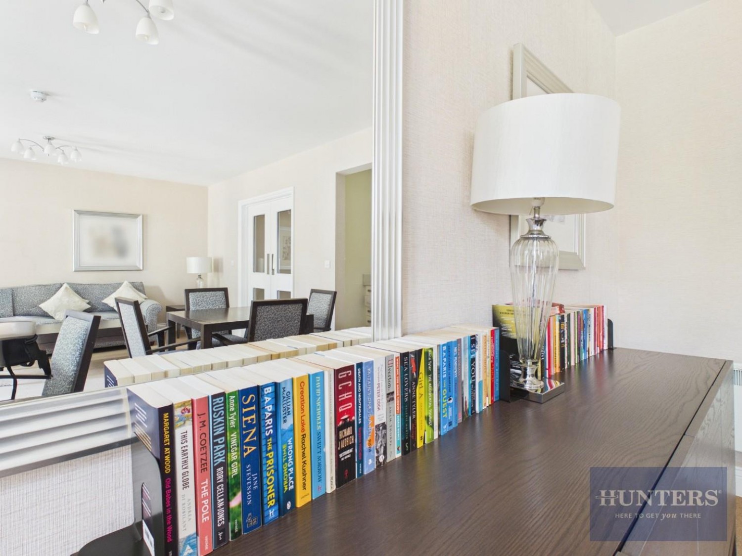 2 bedroom Flat for sale in Cedar Court, Humphris Place, Cheltenham