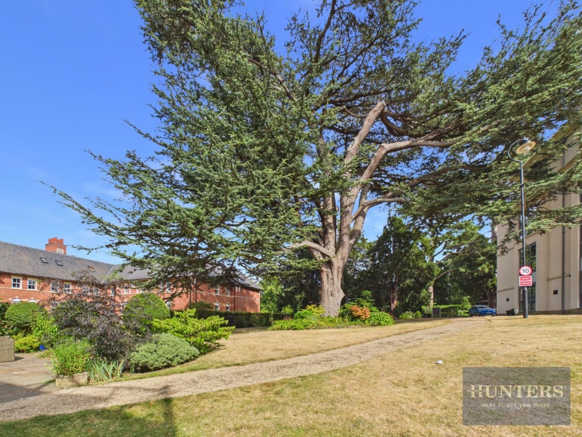 Cedar Court, Humphris Place, Cheltenham