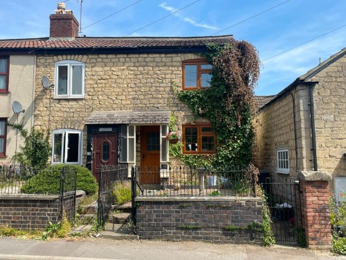 Chapel Street, Cam, Dursley, GL11 5NX