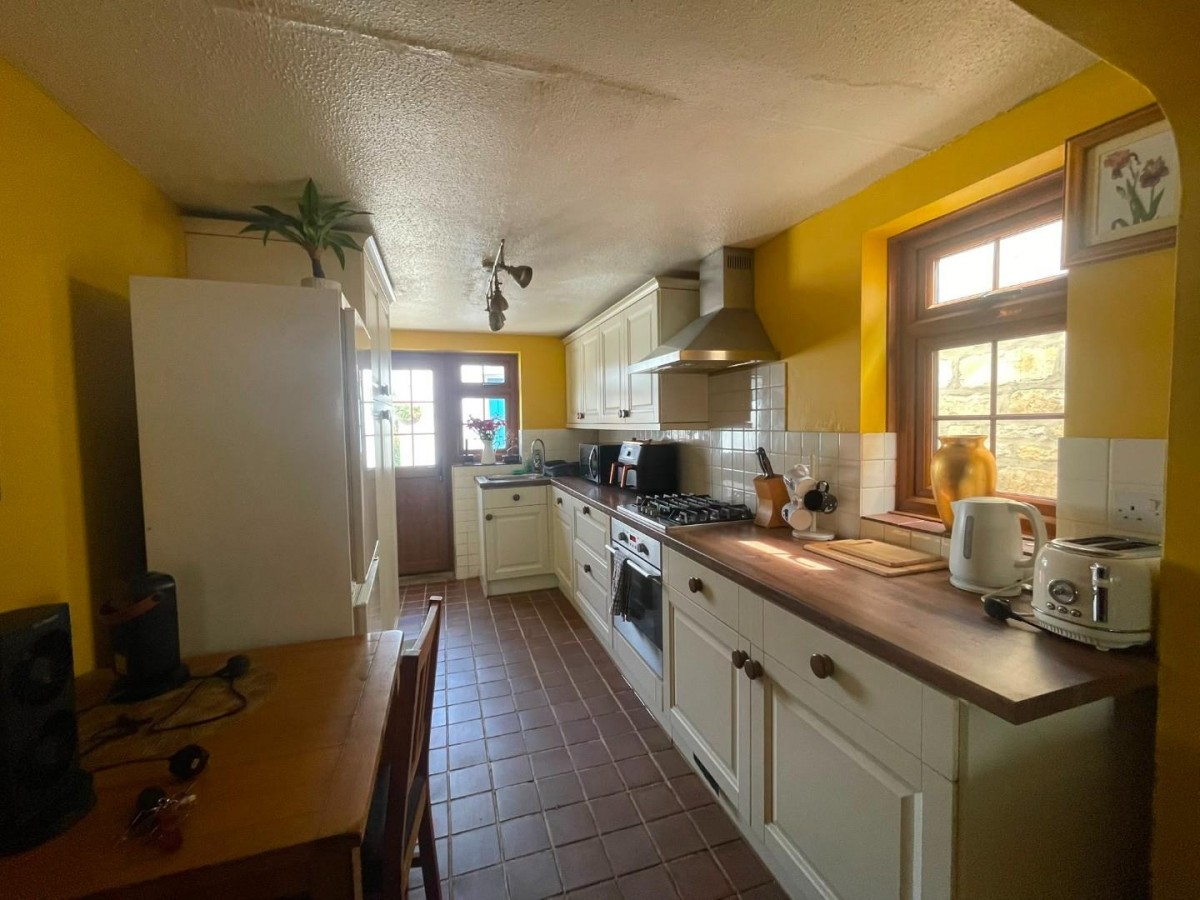 Chapel Street, Cam, Dursley, GL11 5NX