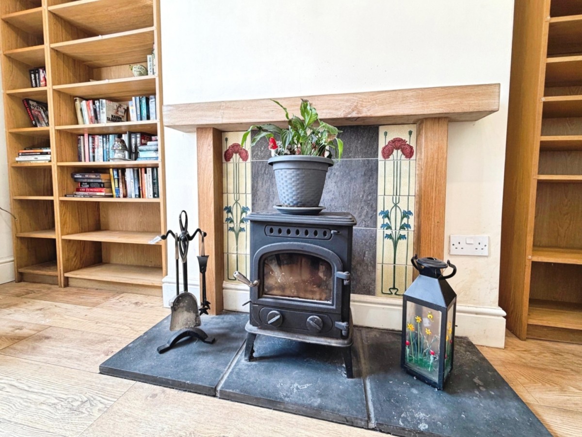 Cleeve Road, Knowle, BS4 2JP